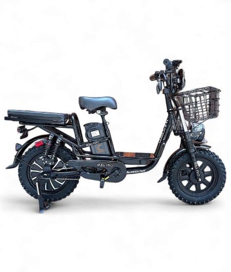 صورة دراجة كهربائية 60 فولت بكفرات مقاس 16